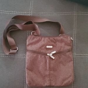 Baggallini Brown leopard print cross body bag